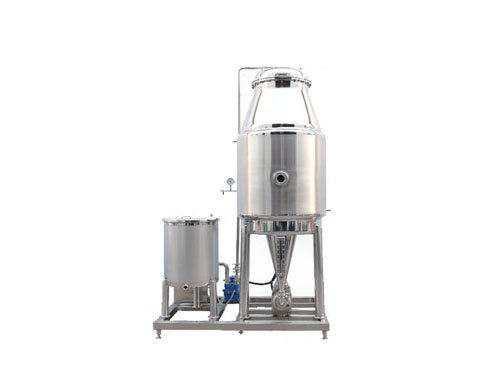 Vacuum degassing machine designed for removing dissolved gases from liquids to enhance product quality