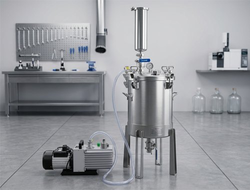 Vacuum Degassing Machine in Lab