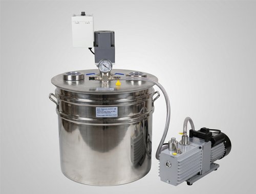 Vacuum Mixer