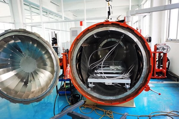 Large Vacuum Vessel CD3